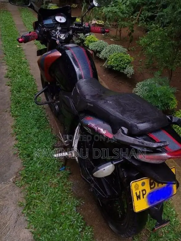 TVS Apache RTR 160 2013