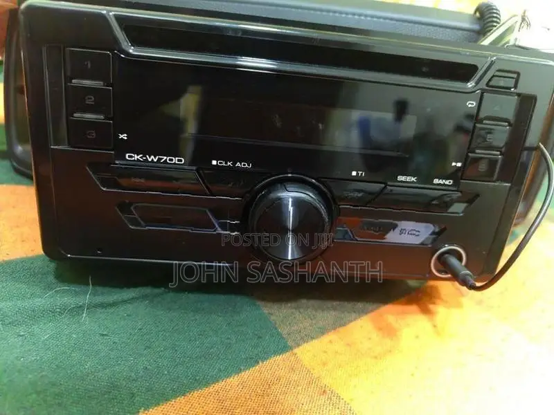 Daihatsu Mira Audio Player