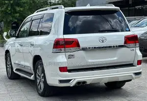 Toyota Land Cruiser Sahara V8 ZX 2010