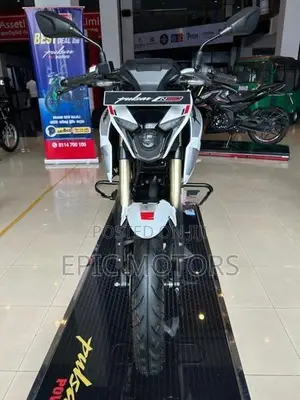 Bajaj Pulsar N160 Premium 2026