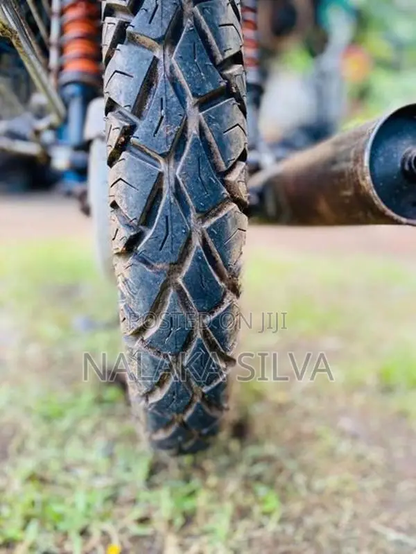 Bajaj CT100 2006