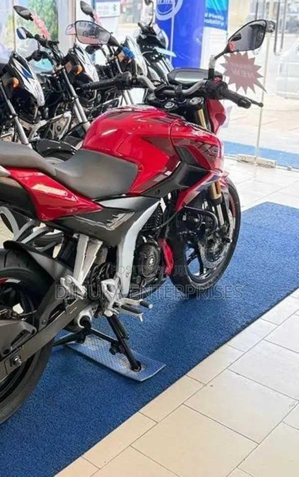 Bajaj Pulsar N160 Premium 2026