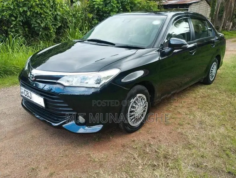 Toyota Axio 2017