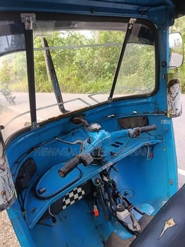 Bajaj RE 4 Stroke 2009