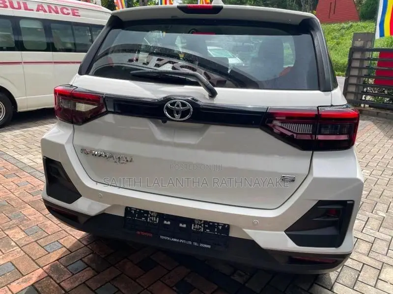 Toyota Raize 2025