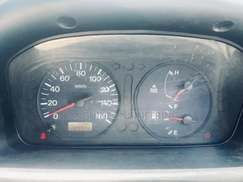 Mazda Bongo 2005