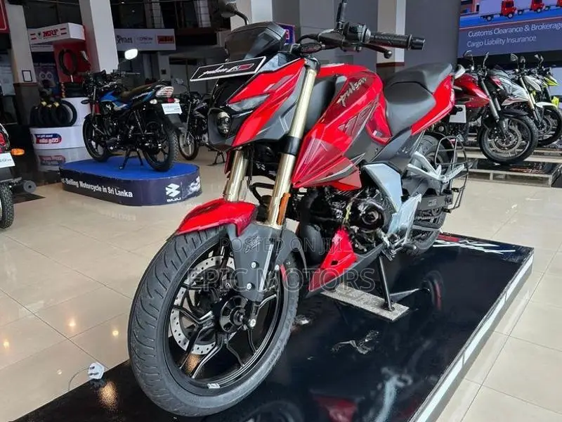 Bajaj Pulsar N160 Premium 2026