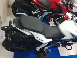 Bajaj Pulsar N160 Premium 2026