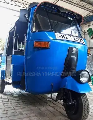Bajaj RE 2003