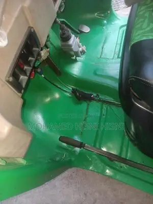 Bajaj RE 2015