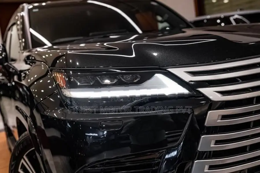 Lexus LX600 Sport Luxury 2025