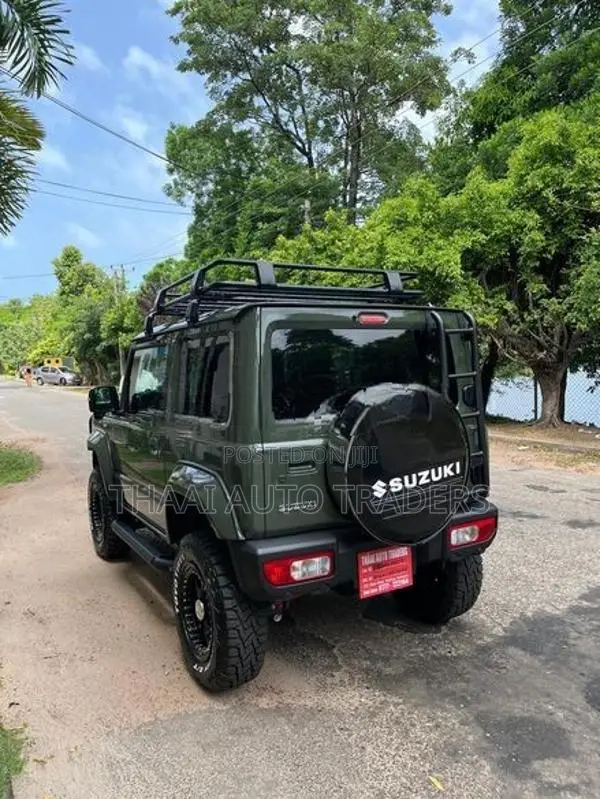 Suzuki Jimny XC 2024 Khaki Green
