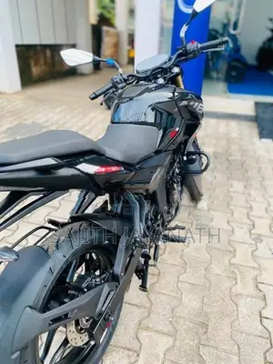 Bajaj Pulsar N160 Premium 2026