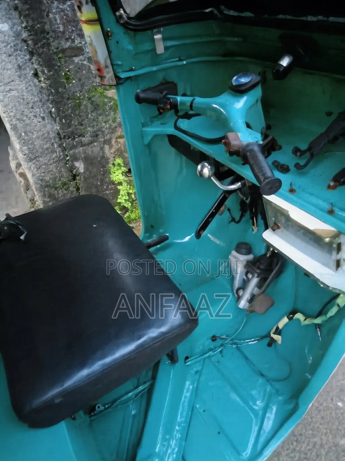 Bajaj 1997 Green