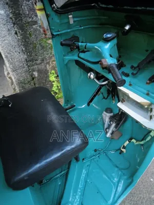 Bajaj 1997 Green