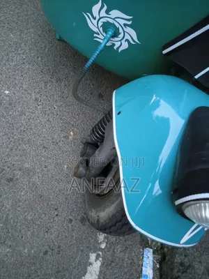 Bajaj 1997 Green
