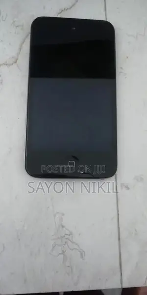 Apple iPhone 3G 8 GB Silver