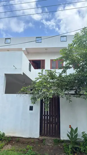 5bdrm House in Duwawatta, Kesbewa for sale