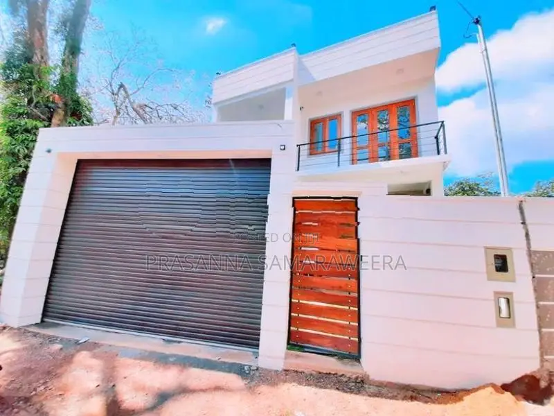 අති සුඛෝපභෝගී අලංකාර නවීනතම සුවිසල් දෙමහල් නිවස විකිණීමට පිළියන්දල