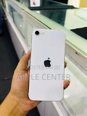 Apple iPhone SE 2 128GB (Used)