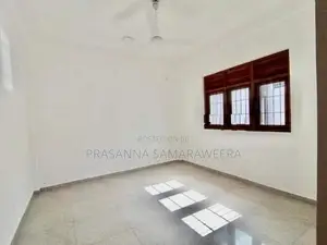 නවීනතම අති සුඛෝපභෝගී අලංකාර සුවිසල් දෙමහල් නිවස piliyandala