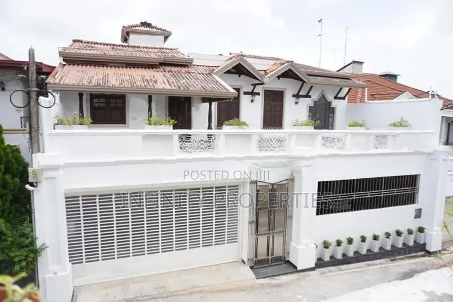 (ARN368) Modern Designed Luxury 3 Story House for Sale in Baddagana
