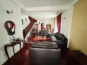 (IP474) 03 Storey House for Sale in Nugegoda