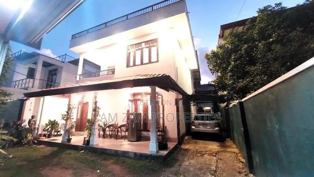 Two Story Modern House For Sale in Borelesgamuwa