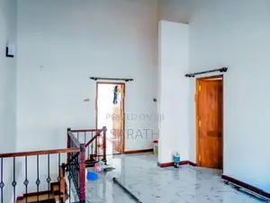 Malabe අංග සම්පූර්ණ නිවසක්