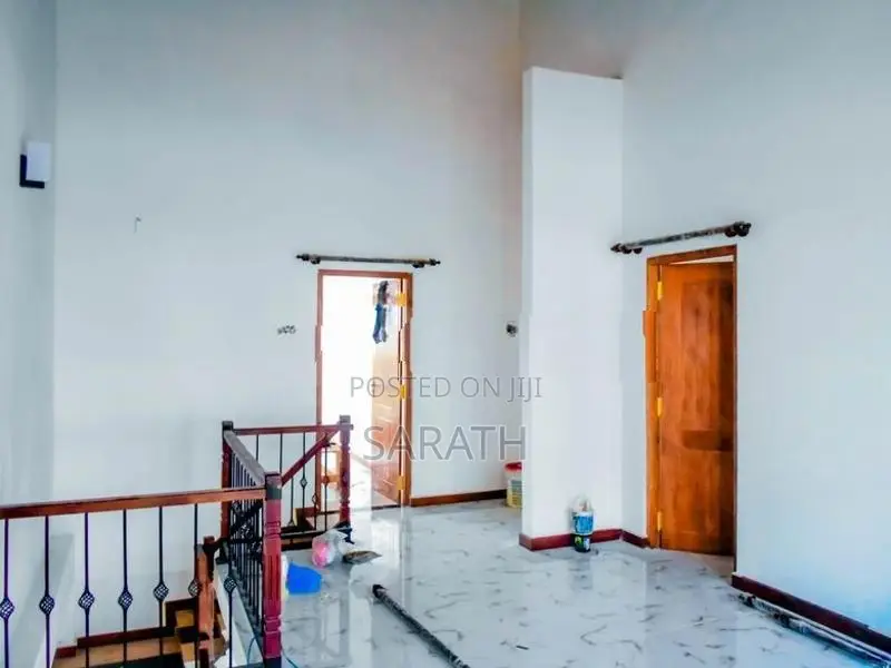 Malabe අංග සම්පූර්ණ නිවසක්