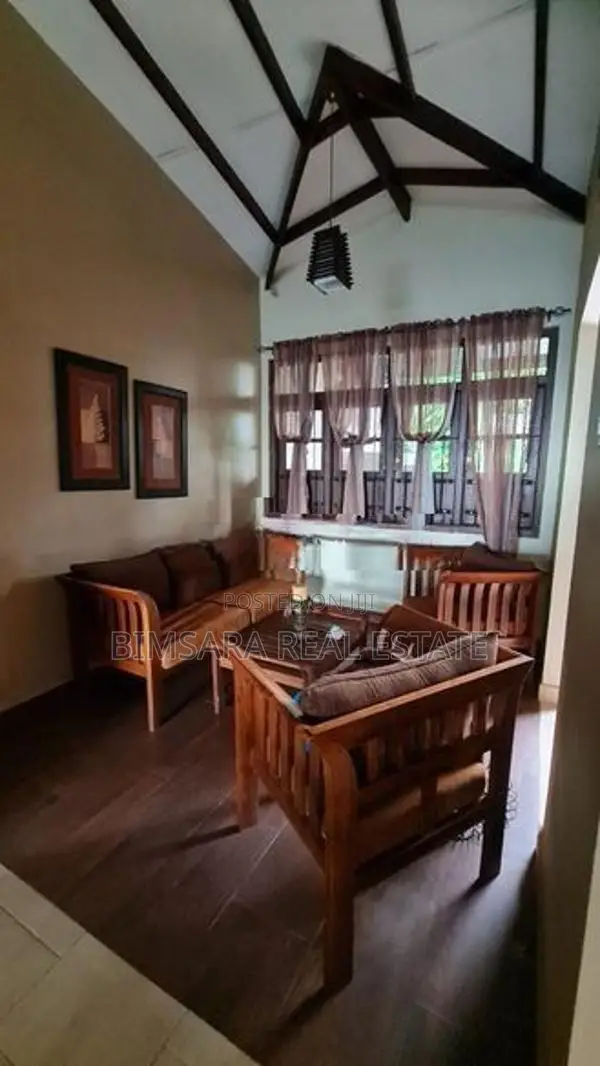 8BR Luxury Villa Sale, Nuwara Eliya Rd, Paradeka, Pussallawa (SH 15084
