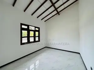 Solid Brand New Modern 1 Story House-piliyandala