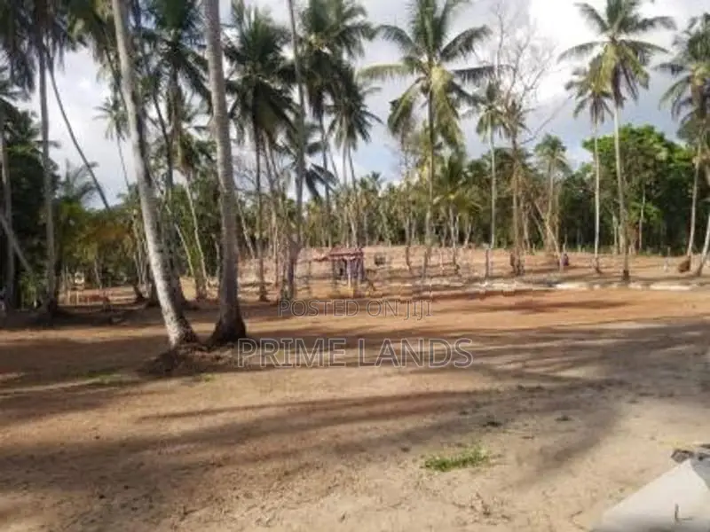 Land in Minuwangoda for Sale