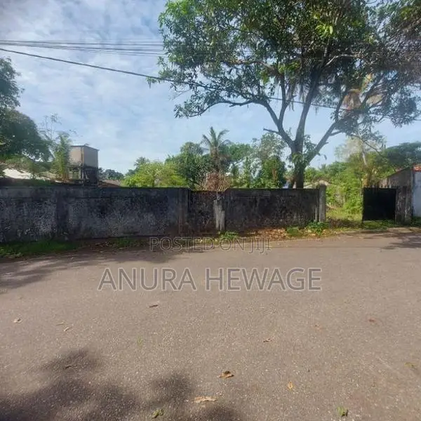Land for Sale Very Close to Waragoda Road Peliyagoda (ID: PELI001)