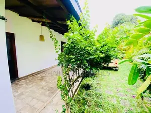 08 P Land Sale At Facing Salawa Rd, Nugegoda