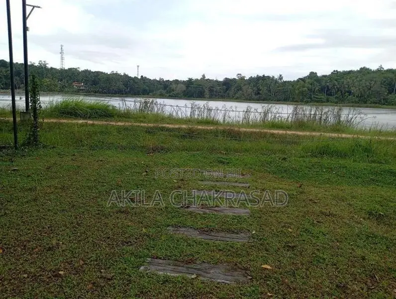 160 Land with Cabana forsale in Katunayaka Ja-Ela