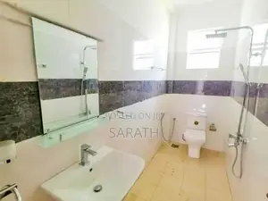 Valuable New House Sale In Athurugiriya