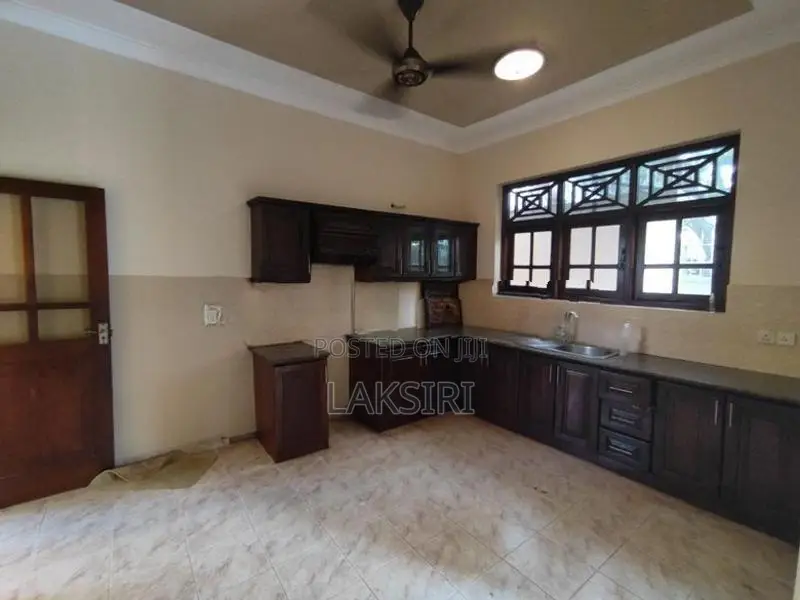 Two Story Modern House Rent Nawala Temple Mo Road