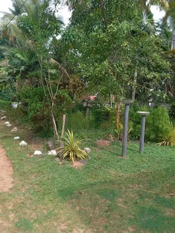 Land For Sale Meegoda