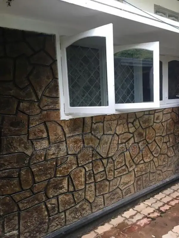 Twin house for Sale Havelock City near Col 6