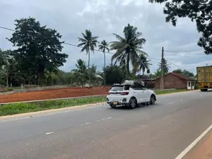 A6 මාර්ගයට මුහුණලා ඉඩමක් Kurunegala