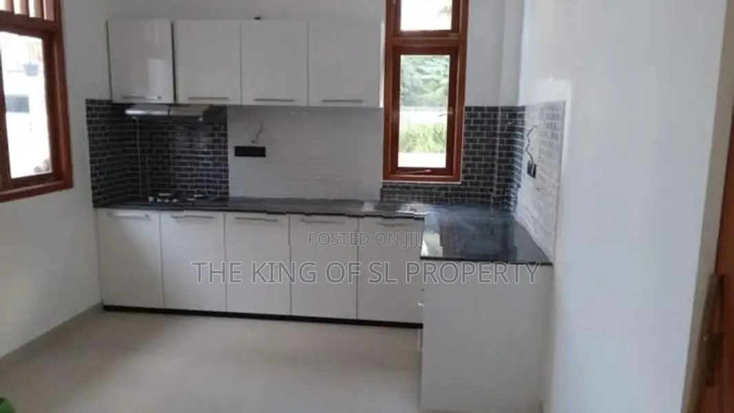 House for sale in Piliyandala