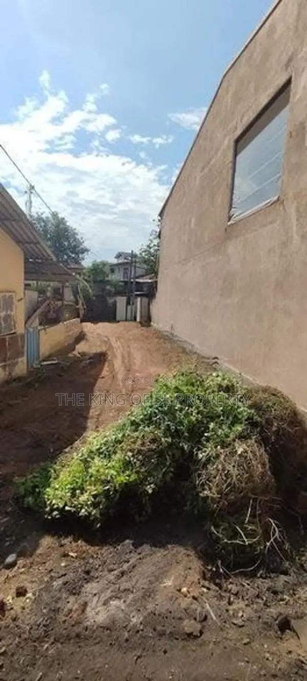 Land for sale in Nugegoda