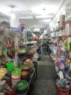 Building for sale in Kotte