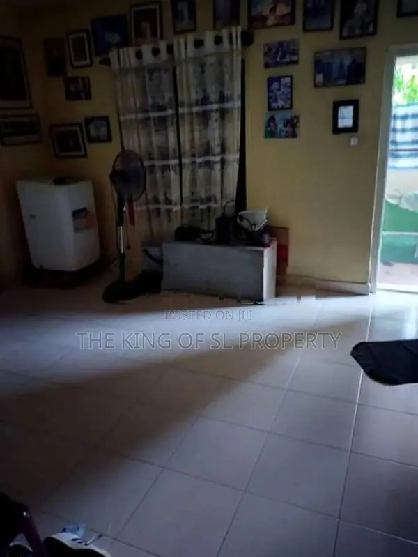 House for sale in Kohuwala ( Kalubovila)