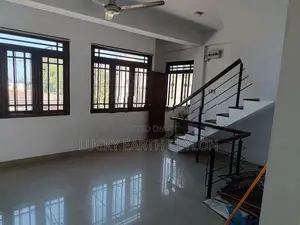 Dehiwala 5 Story Commercial Building for Sale (S130)