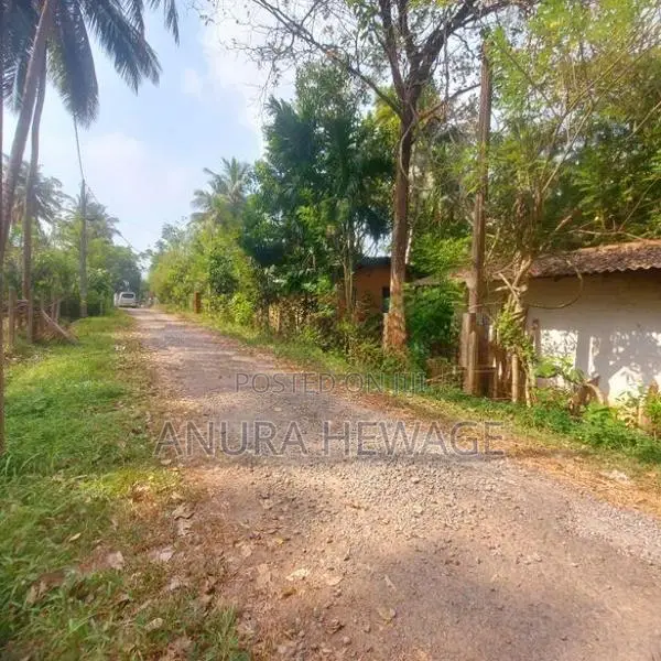අතුරුගිරිය, MDH ජයවර්ධන මාවතේ පිහිටි ඉඩමක් විකිණීමට ඇත (ID: ATHU017S)