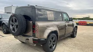Land Rover Defender Urban Edition 2025
