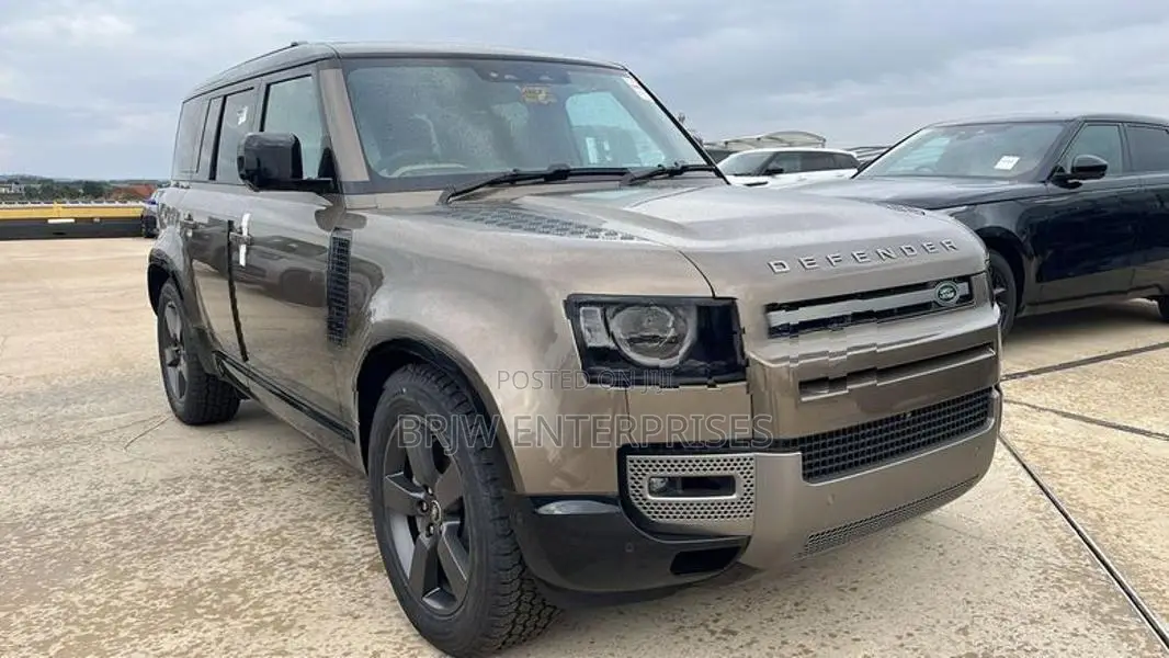 Land Rover Defender Urban Edition 2025