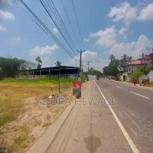 Land for Sale Facing Kaduwela, Colombo Low Level Road. (ID : KADU002)
